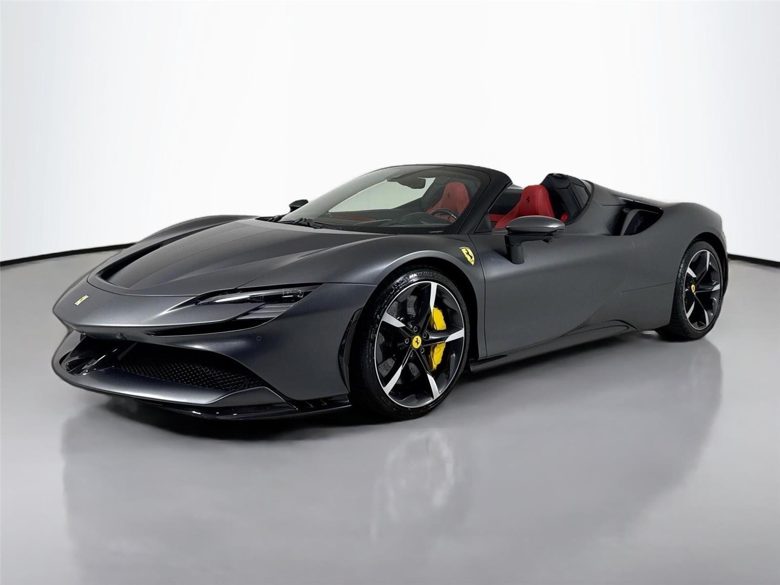 2022 Ferrari SF90 Base - Photo 10