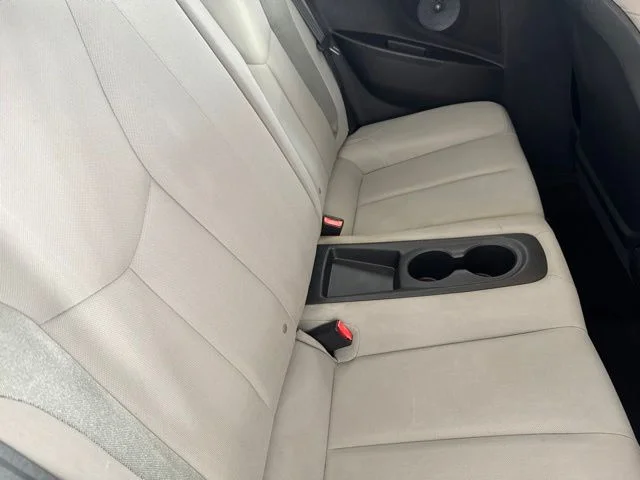 Used 2014 Red Hyundai Base image 29