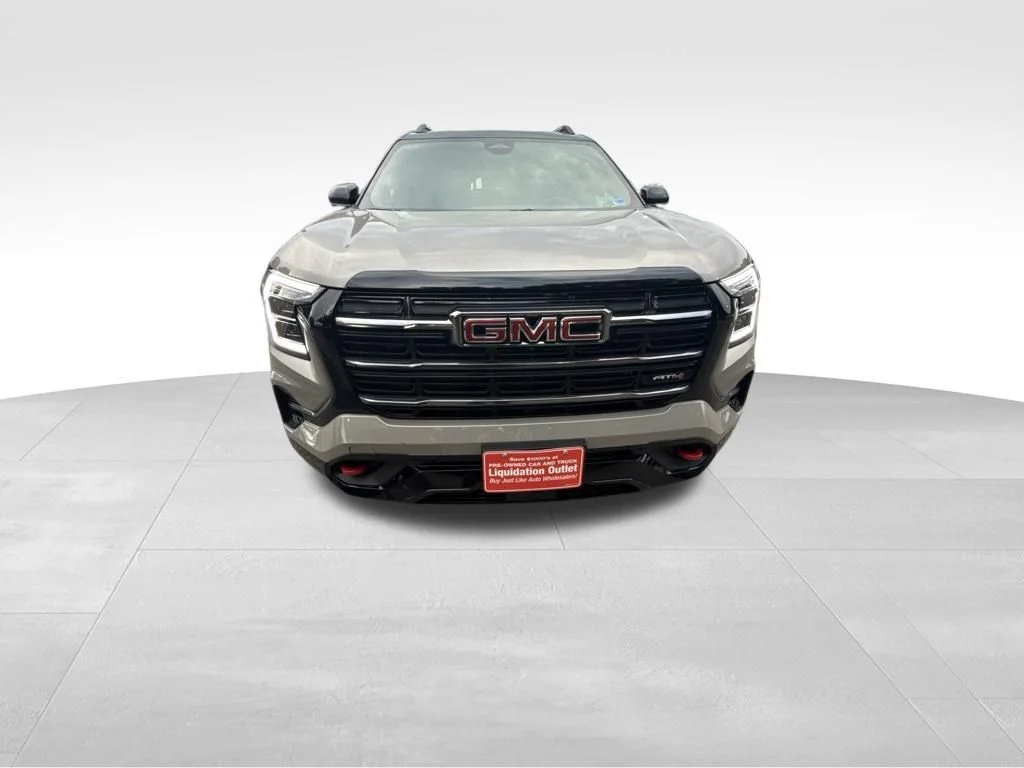 Used 2026  GMC AT4 image 11