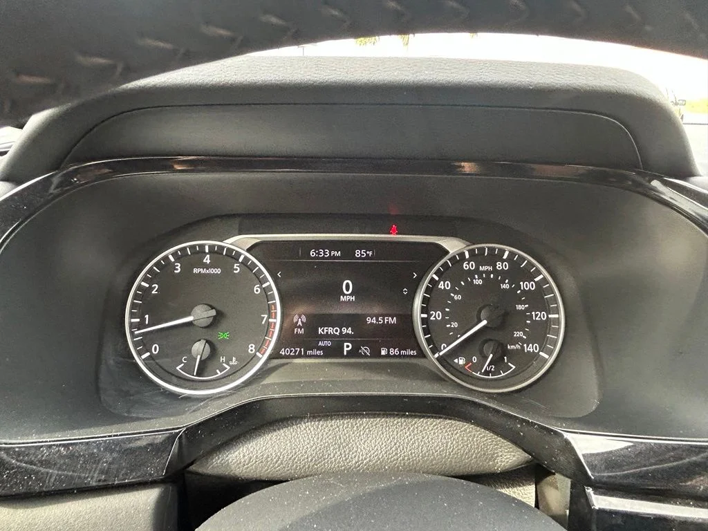 Used 2025 White Nissan SV image 12