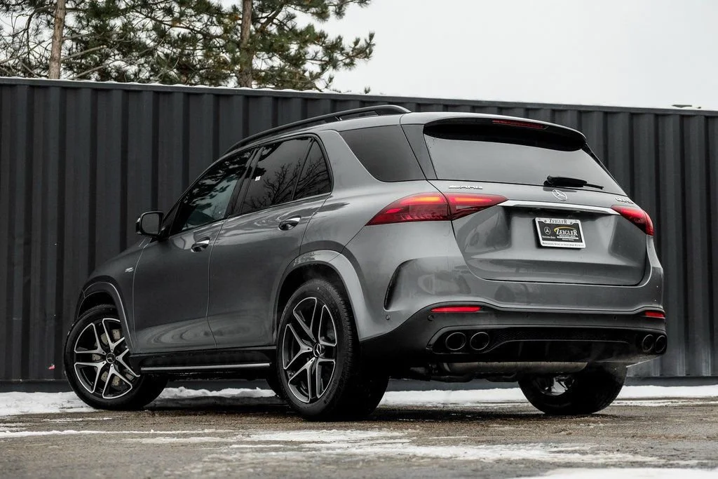 New 2026 Selenite Grey Metallic Mercedes-Benz GLE 53 AMG® image 40