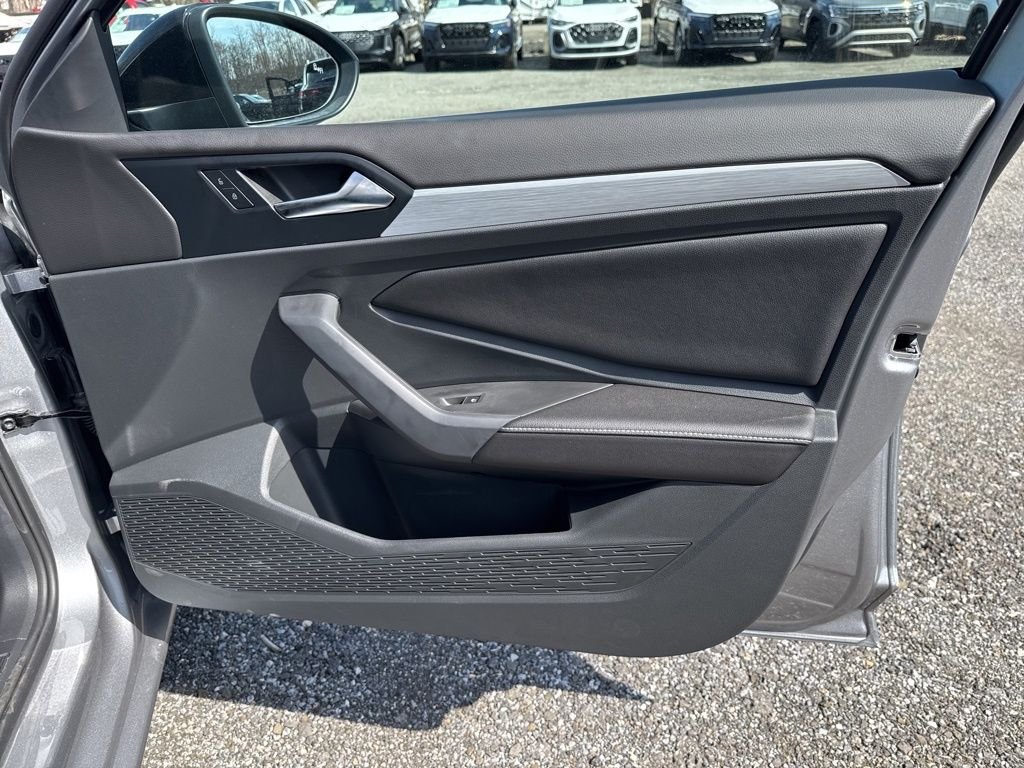 New 2025 Silver Volkswagen 1.5T Sport image 19
