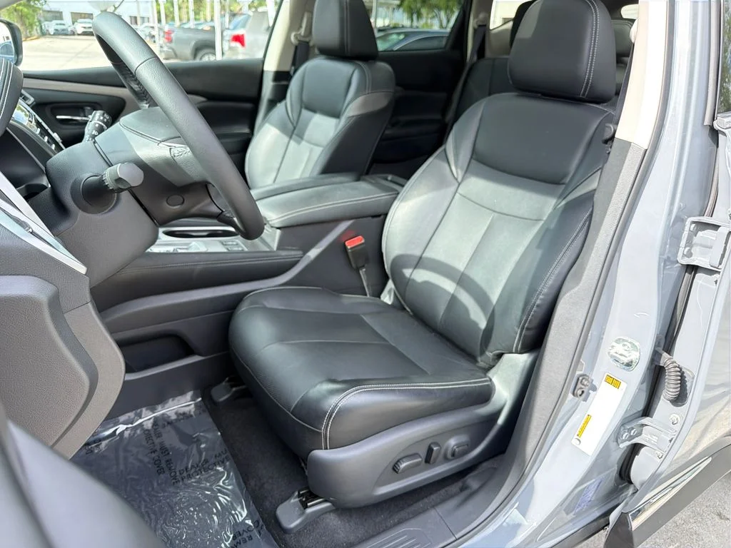 Certified Used 2024 Gray Nissan SL image 33