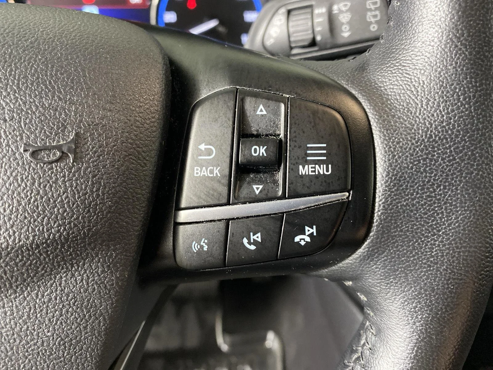 Used 2023 Shadow Black Ford Outer Banks image 19