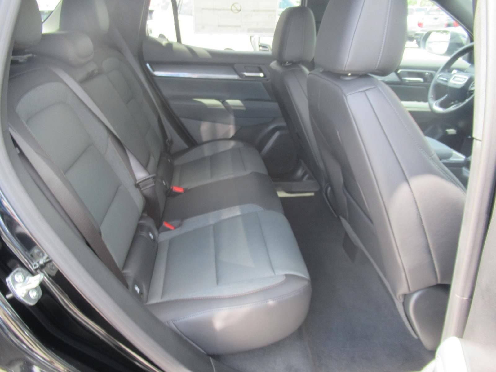 2027 GMC Terrain AT4 - Photo 30