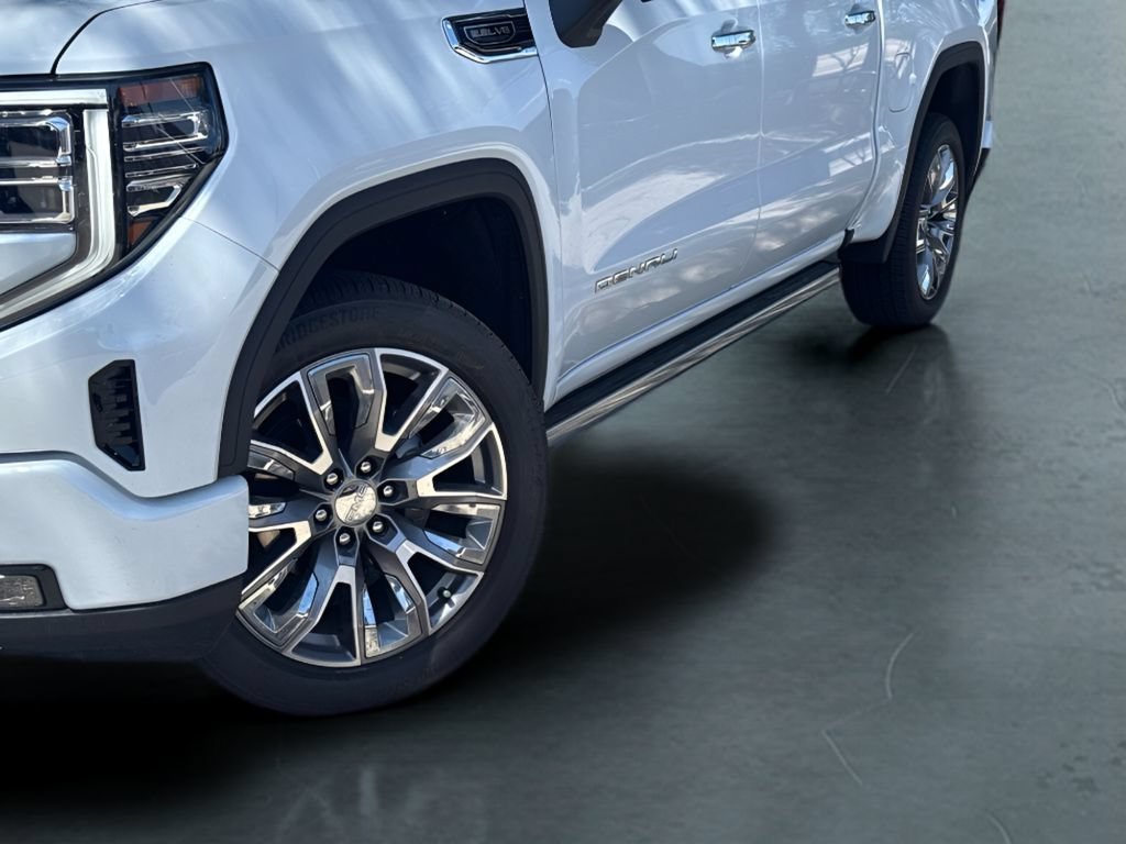 New 2026 Glacier White Tricoat GMC Denali image 2