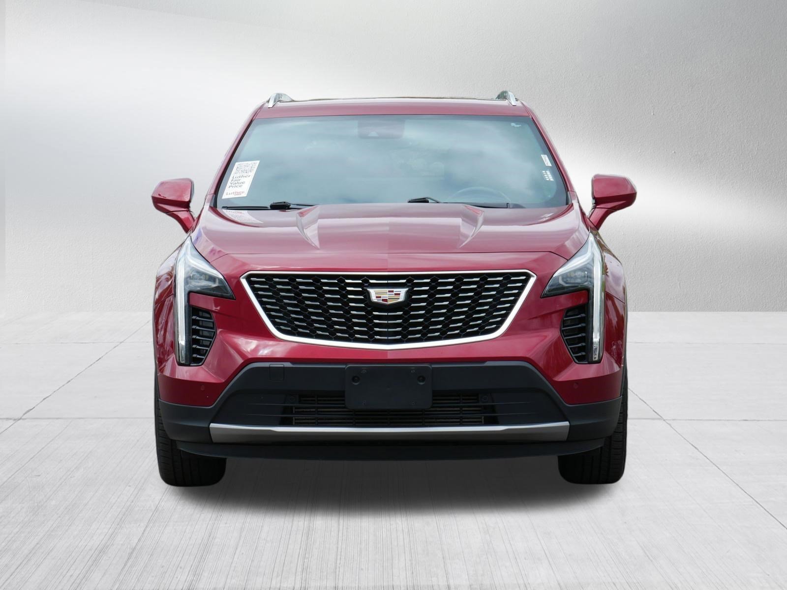 Used 2019 Cadillac XT4 Premium Luxury with VIN 1GYFZDR48KF203144 for sale in Vadnais Heights, MN