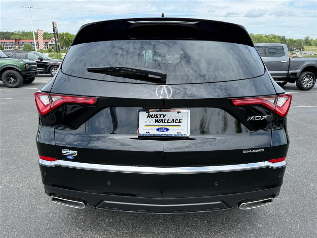 Used 2024 Black Acura Technology image 6