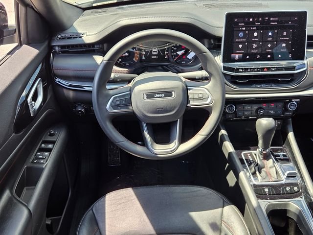 Used 2024 Silver Jeep Trailhawk image 13