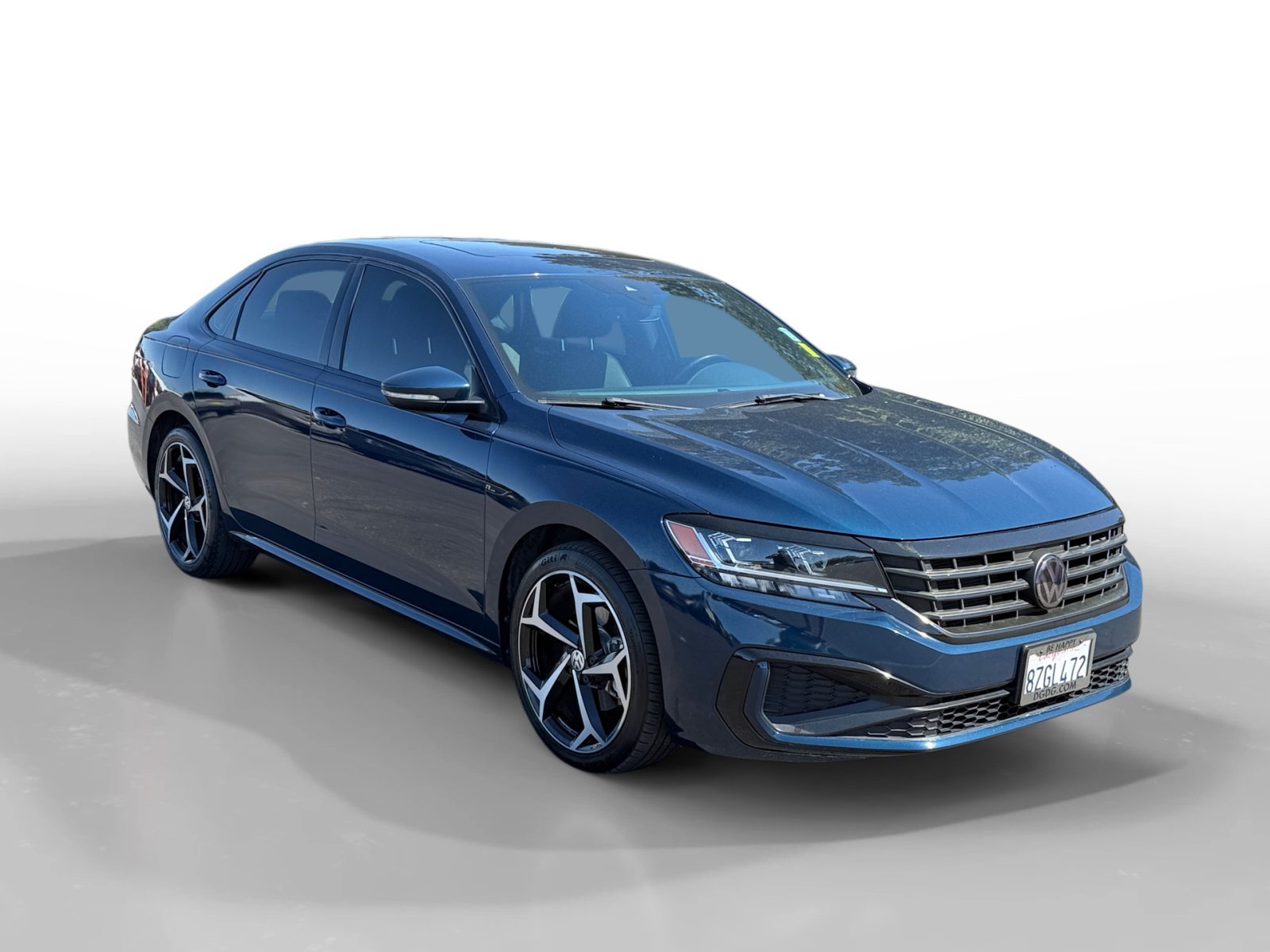 Used 2022 Blue Metallic Volkswagen 2.0T R-Line image 7