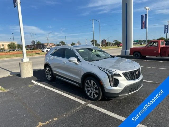 Used 2019 Radiant Silver Metallic Cadillac Premium Luxury image 3