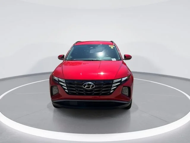 Used 2023 Red Hyundai SEL image 3