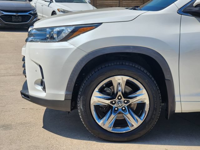 Used 2019 White Toyota Limited image 16