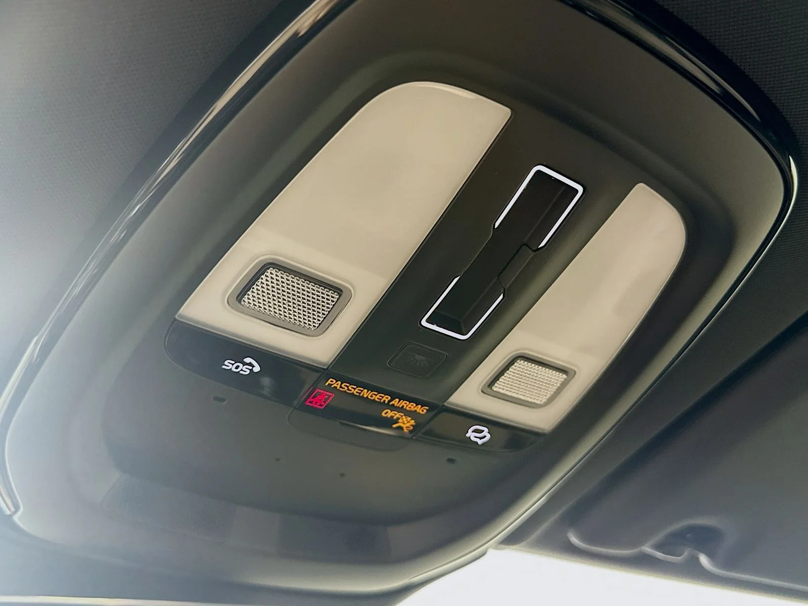 2026 Volvo XC60 Plus - Photo 31