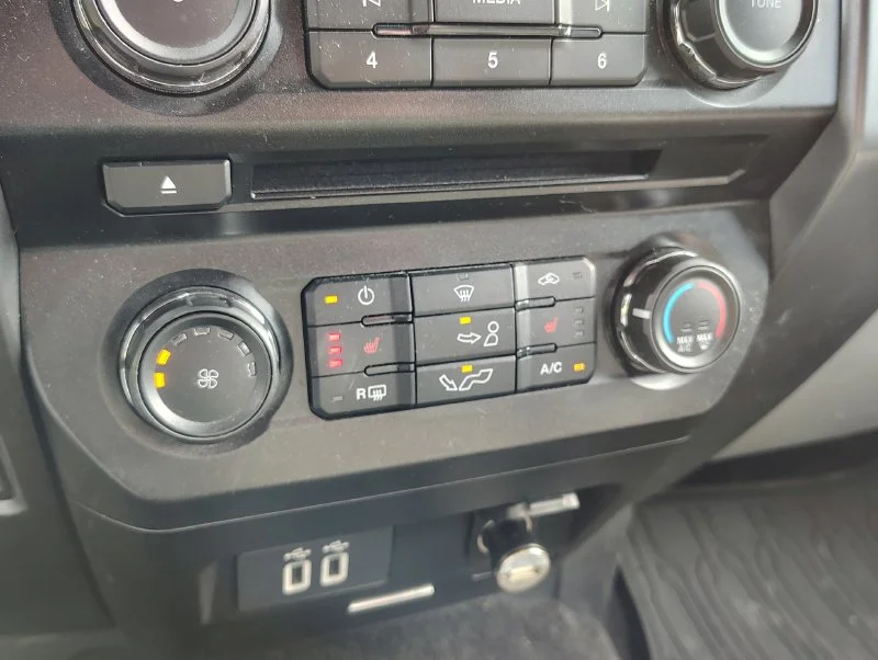 Used 2018 Red Ford XLT image 16