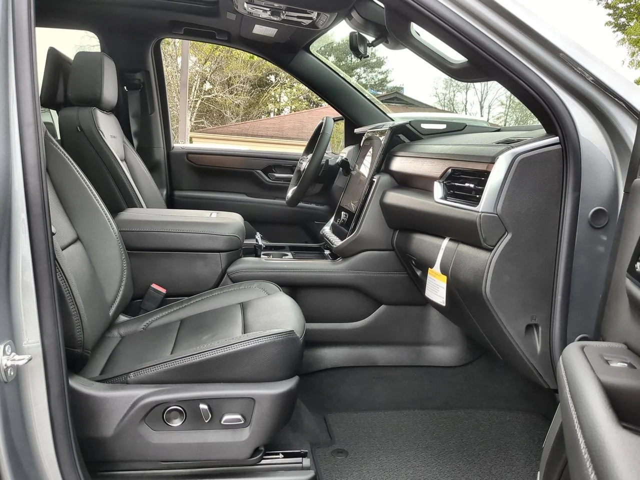 New 2026 Sterling Metallic GMC Denali image 29