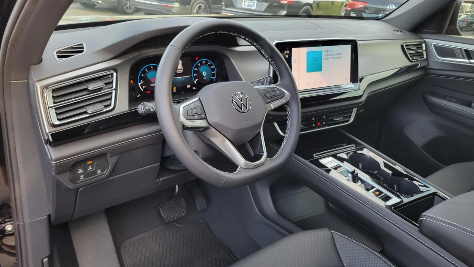 New 2026 Deep Black Pearl Volkswagen 2.0T SE w/Technology image 21
