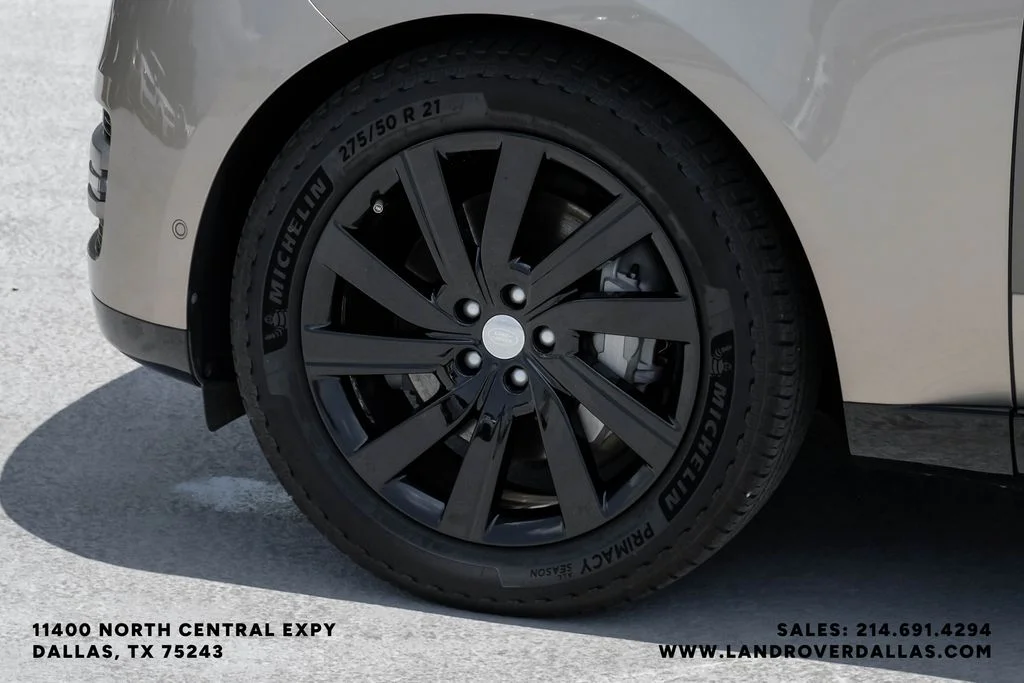 Certified Used 2023 Batumi Gold Premium Metallic Land Rover SE image 61