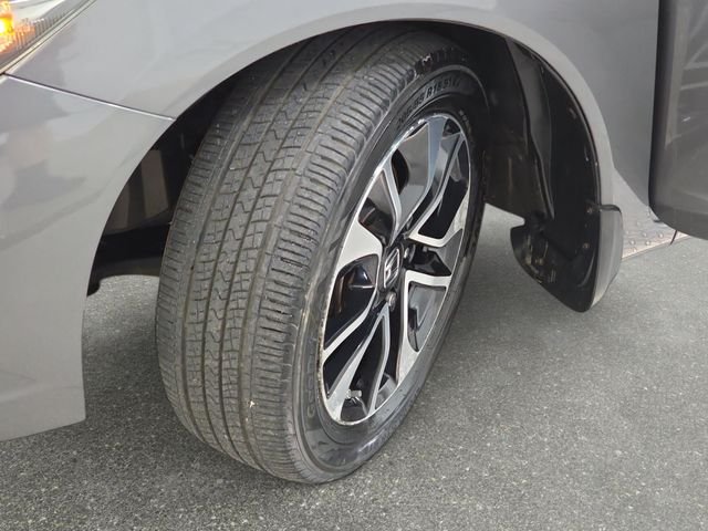 Used 2013 Gray Honda EX image 32