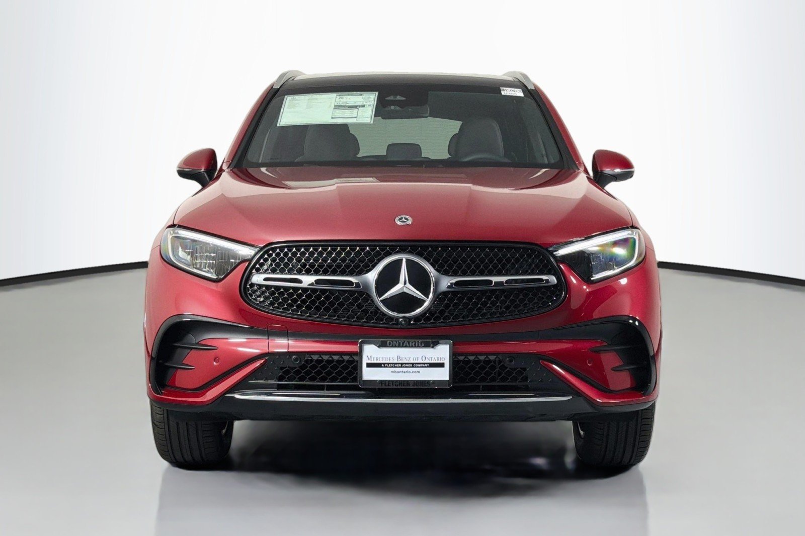 New 2026 MANUFAKTUR Patagonia Red Metallic Mercedes-Benz GLC 300 4MATIC® SUV image 2