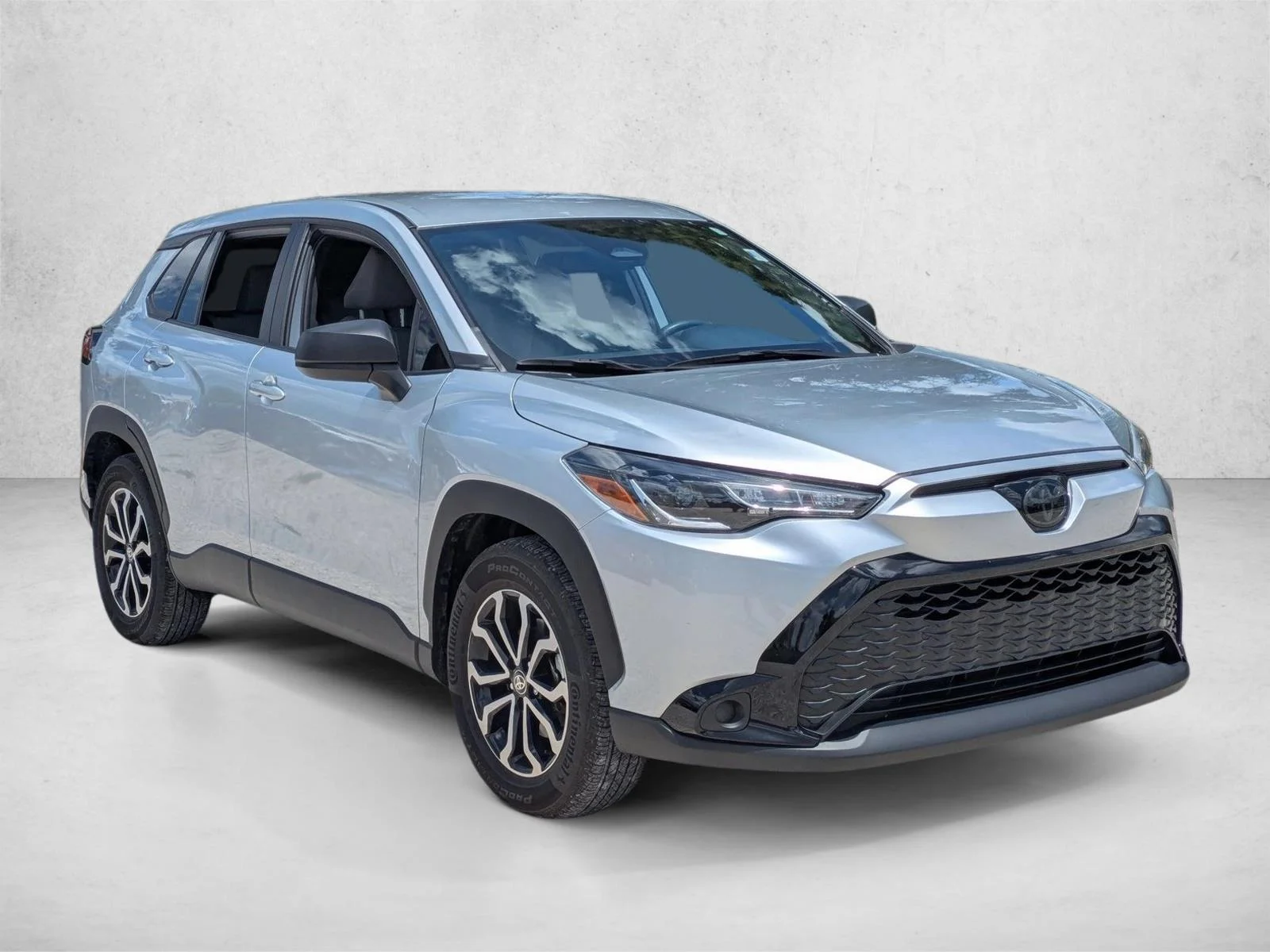 Pre-Owned 2025 Toyota Corolla Cross Hybrid S Sport Utility in