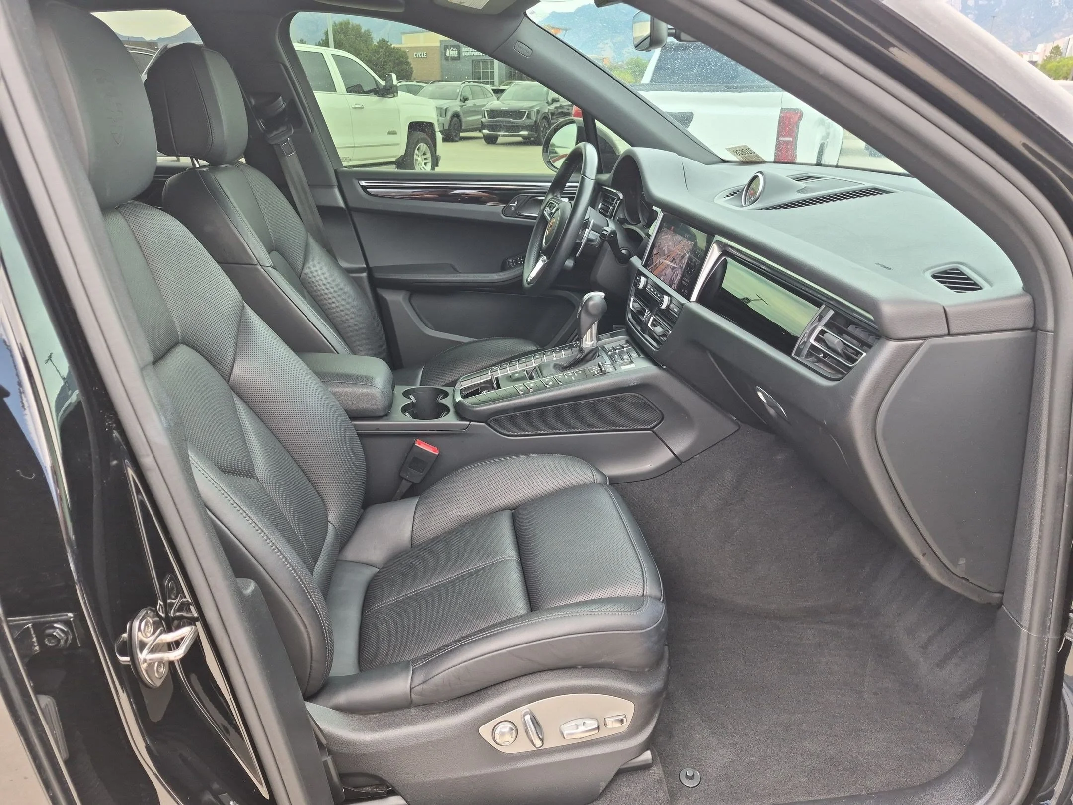 Used 2019 Jet Black Metallic Porsche S image 31