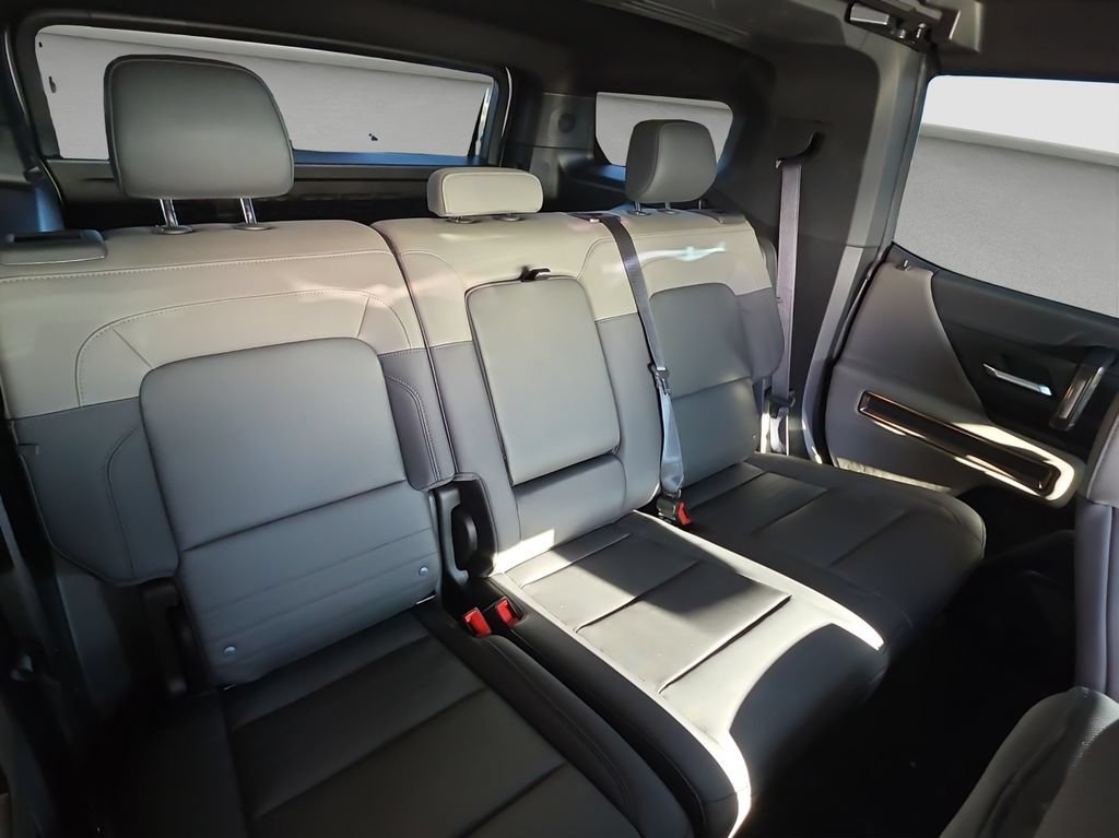 2025 GMC HUMMER EV 2X - Photo 19
