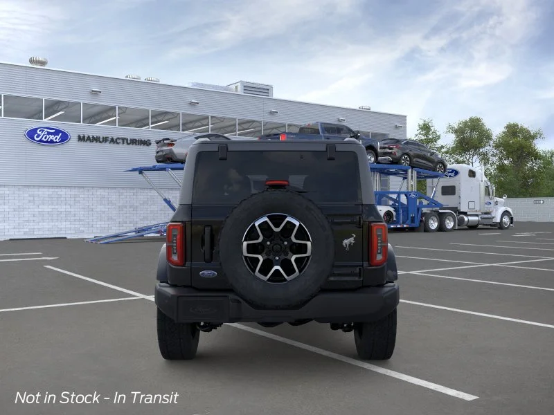 New 2026 Shadow Black Ford Outer Banks® image 5