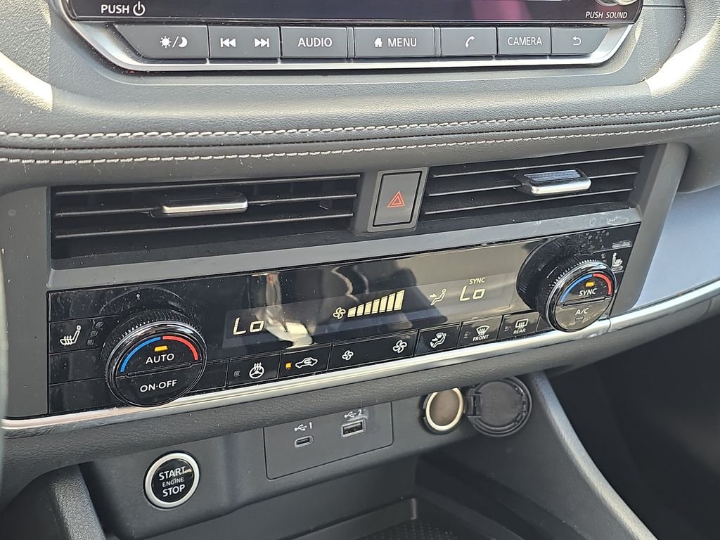 Used 2023 GRAY Nissan SV PREMIUM PKG image 18