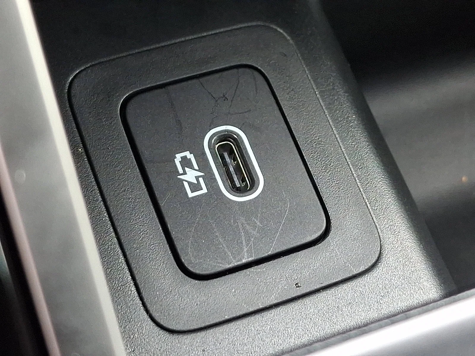 Used 2026 Black Land Rover S image 33