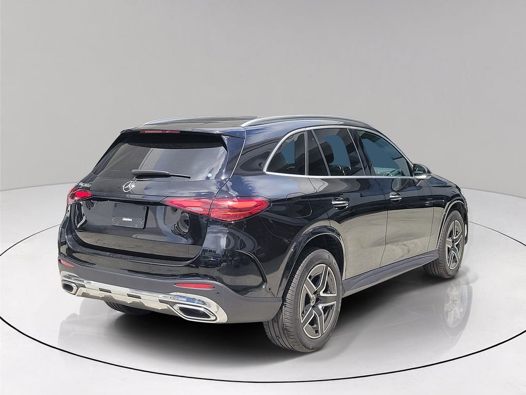 Certified Used 2026 Black Mercedes-Benz GLC 300 image 6