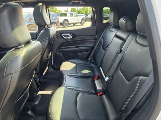 Used 2023 White Jeep Limited image 10