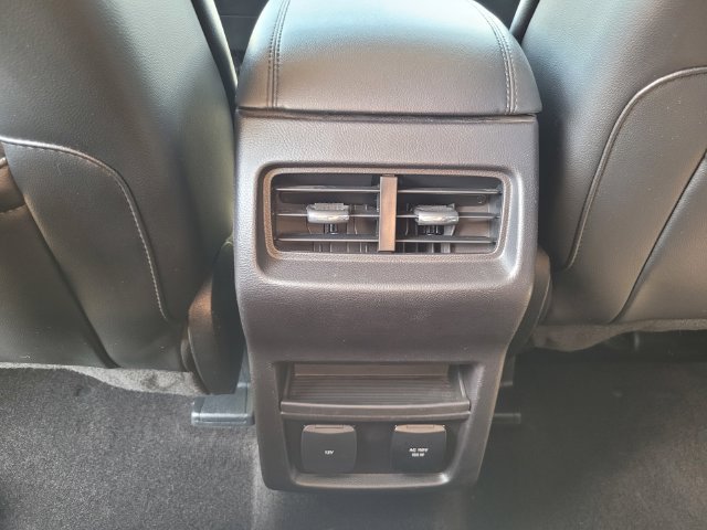 Used 2018 Blue Ford SEL image 17