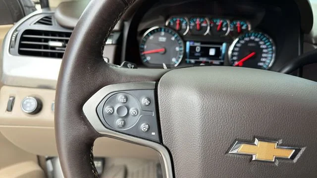 Used 2019 SUMMIT WHITE Chevrolet Premier image 23