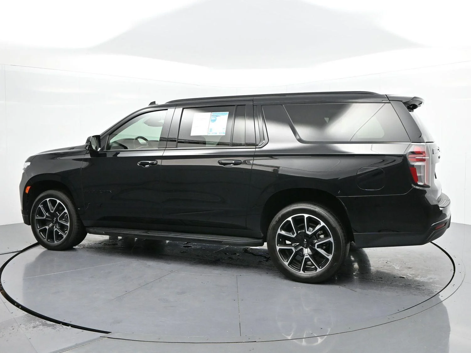 Used 2024 Black Chevrolet RST image 5