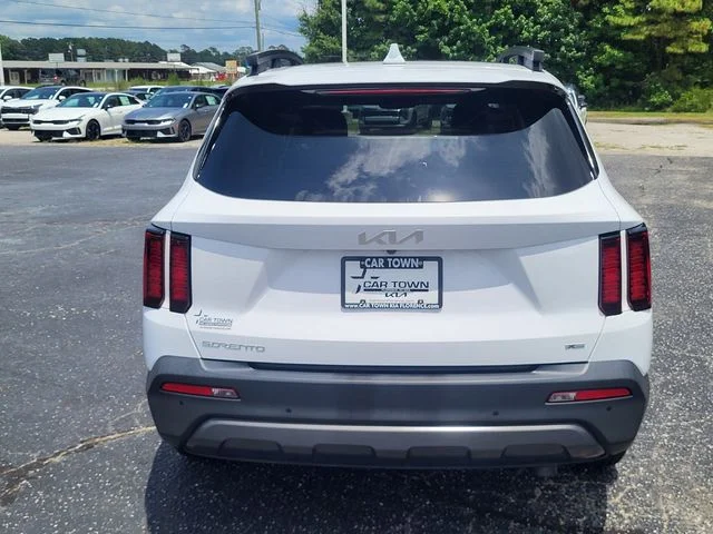 Certified Used 2023 White Kia X-Line EX image 3