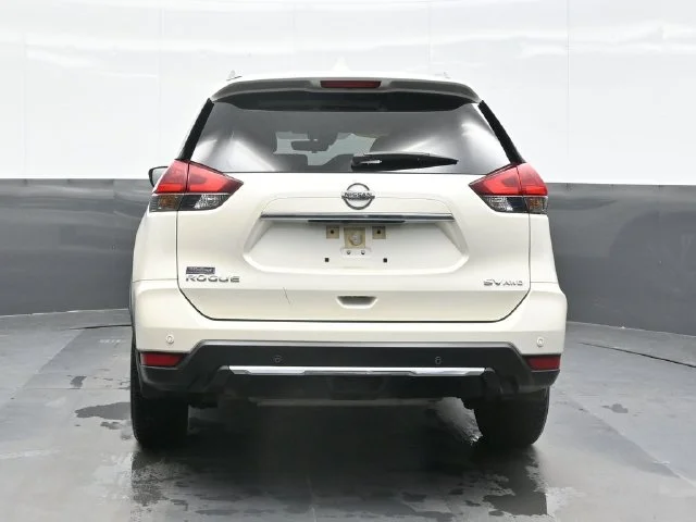 Used 2019 Nissan Rogue SV with VIN JN8AT2MVXKW395399 for sale in South Charleston, WV