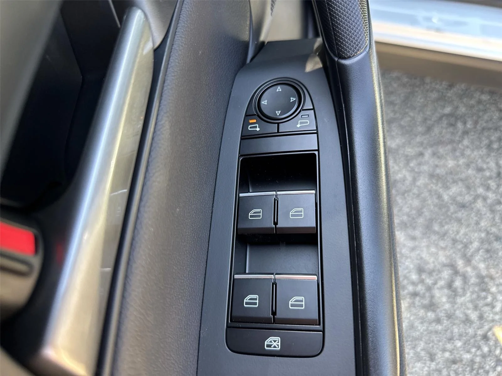 New 2026 Wind Chill Pearl Mazda Premium image 13