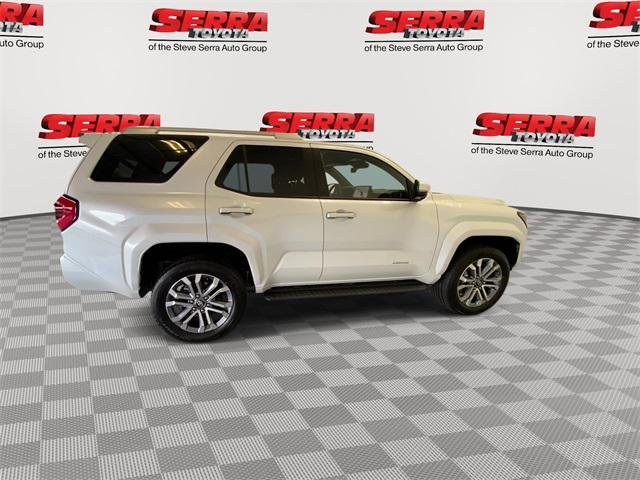 Certified Used 2025 WIND CHILL PEARL Toyota  image 9
