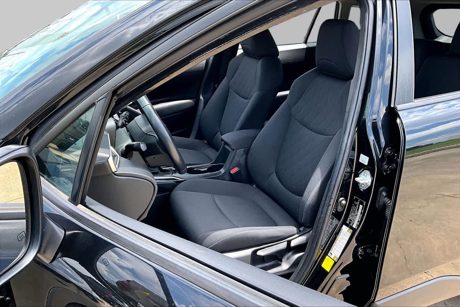 Used 2022 Jet Black Toyota LE image 8