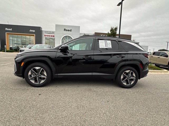 Certified 2026 Hyundai Tucson SEL with VIN 5NMJBCDE7TH690579 for sale in Kansas City