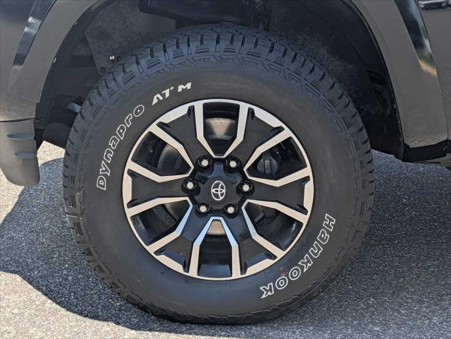 Certified Used 2022 MIDNIGHT BLACK METAL Toyota  image 15