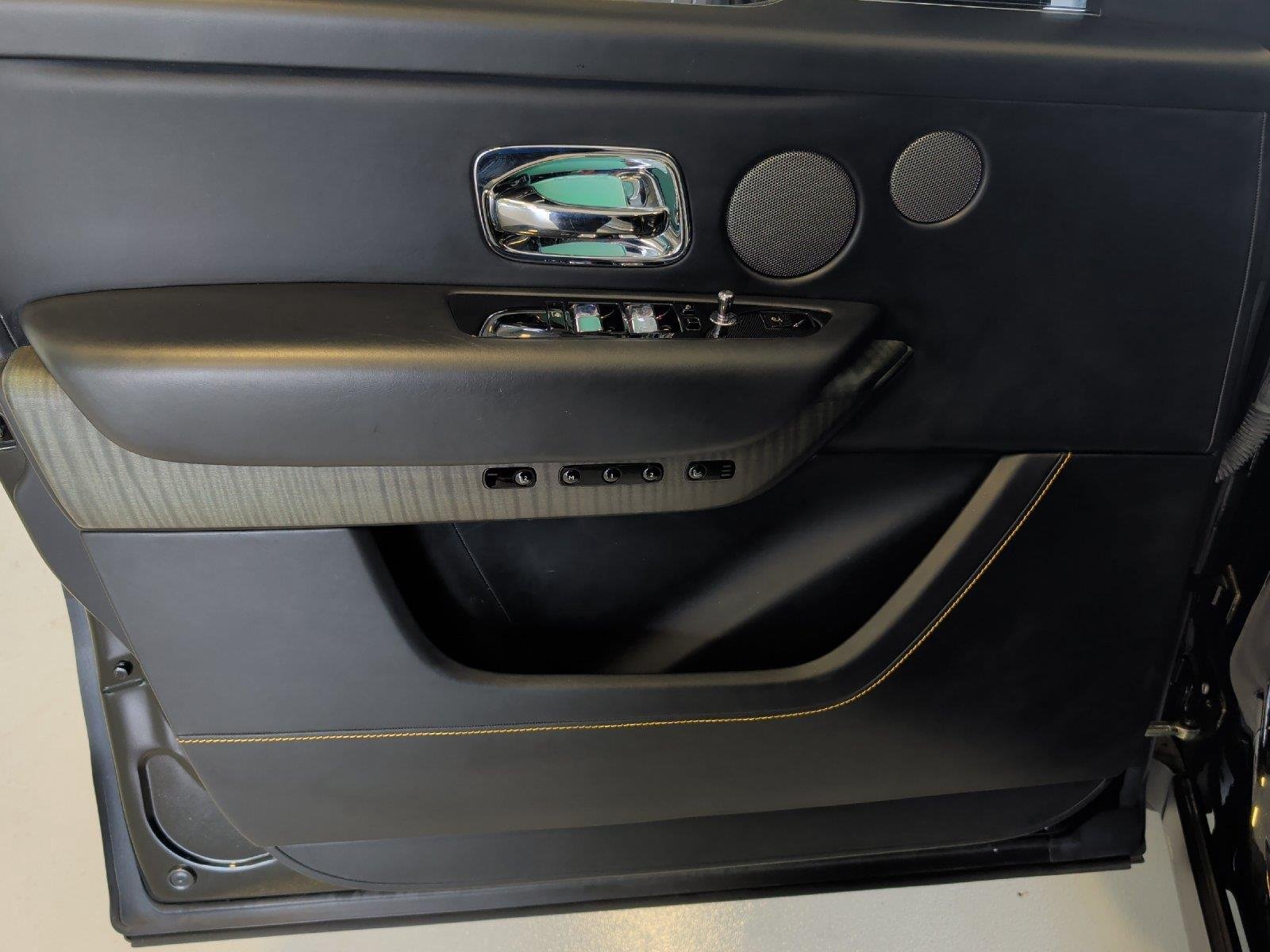 Used 2021 BLACK ROLLS ROYCE BASE image 13