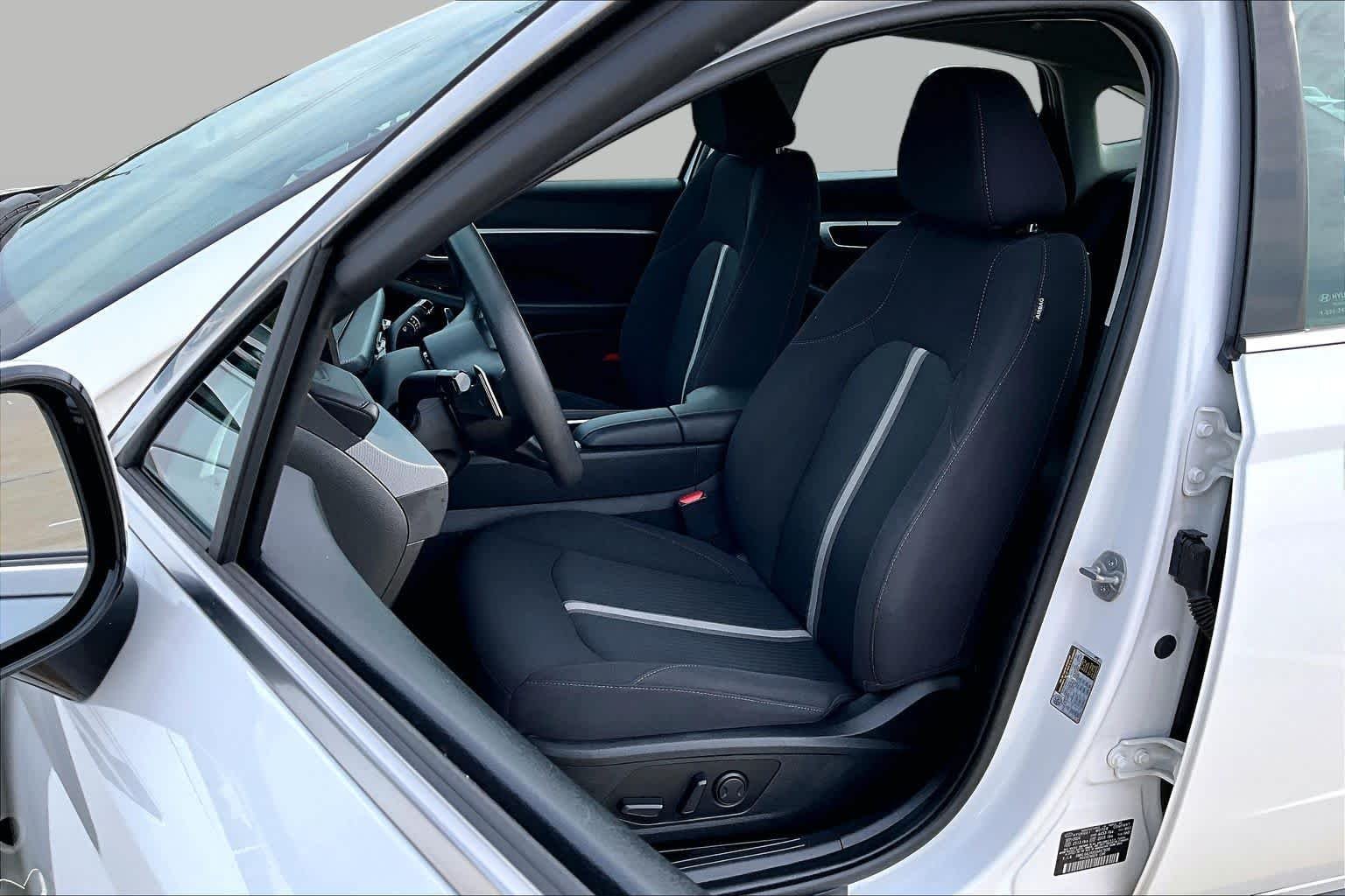 Certified Pre-Owned 2025 Hyundai Sonata SEL