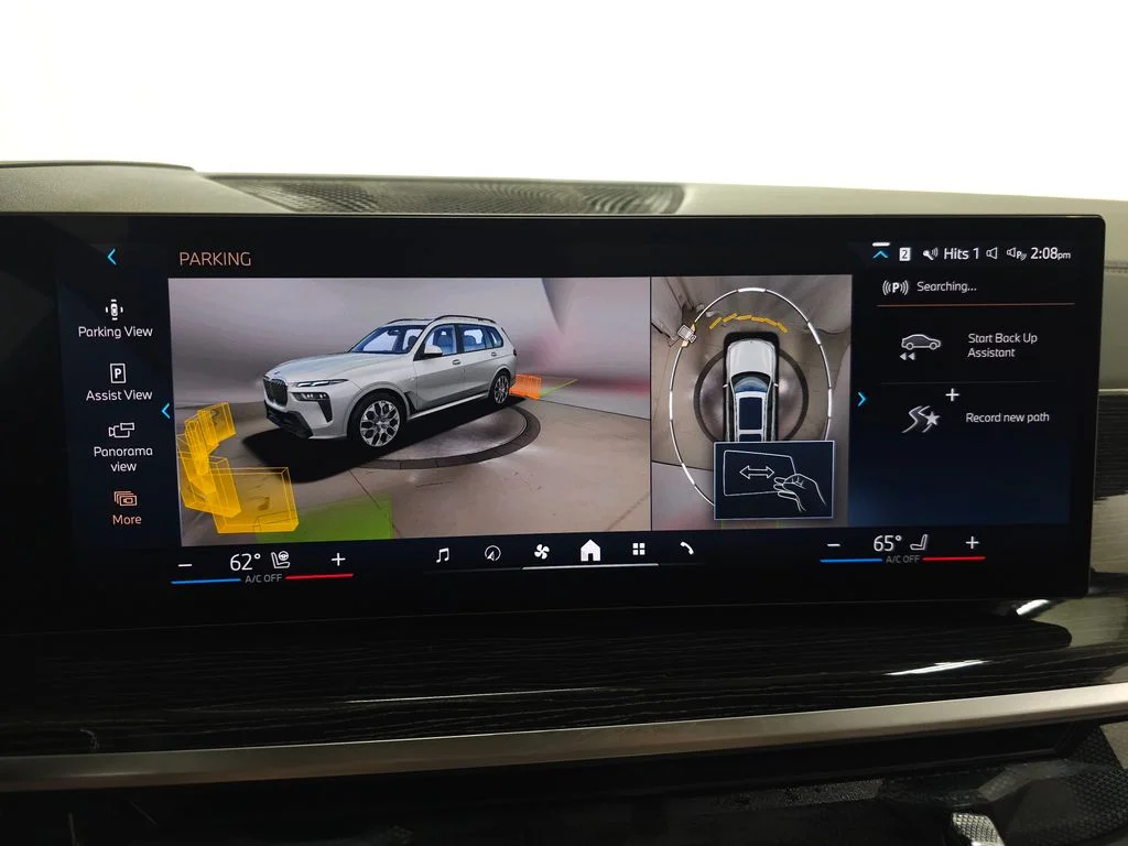 Used 2025 White BMW xDrive40i image 33