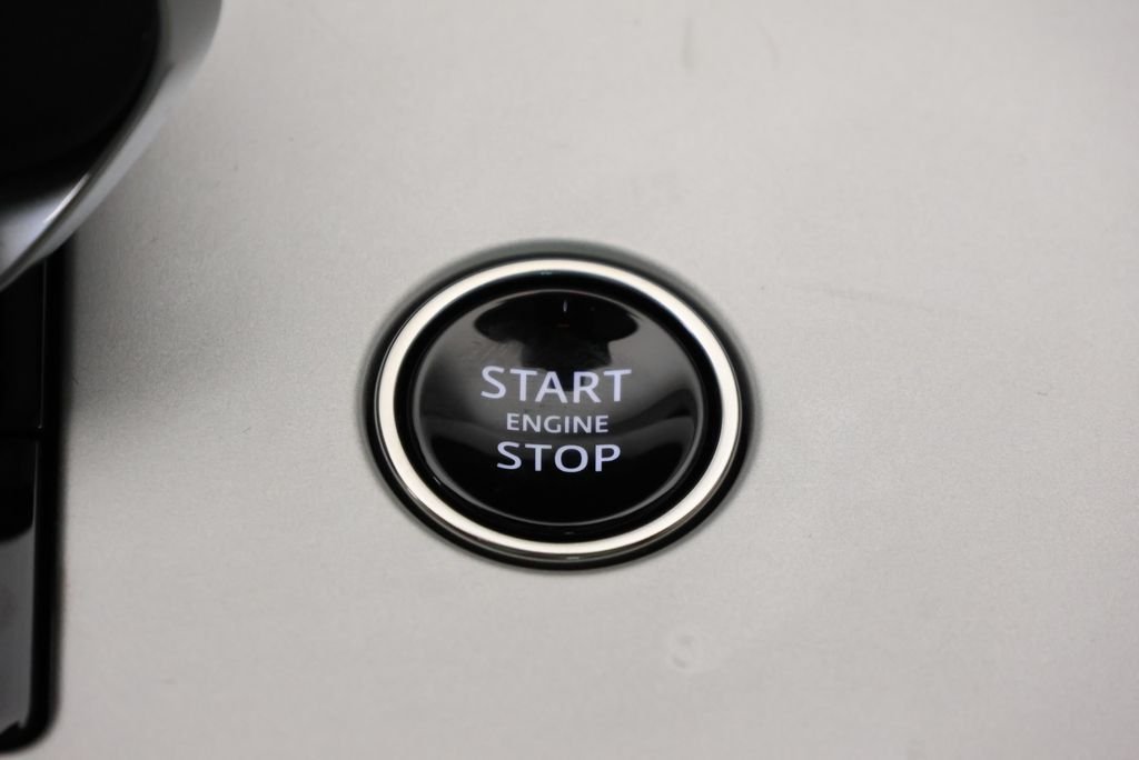 2026 Land Rover Range Rover SE - Photo 24