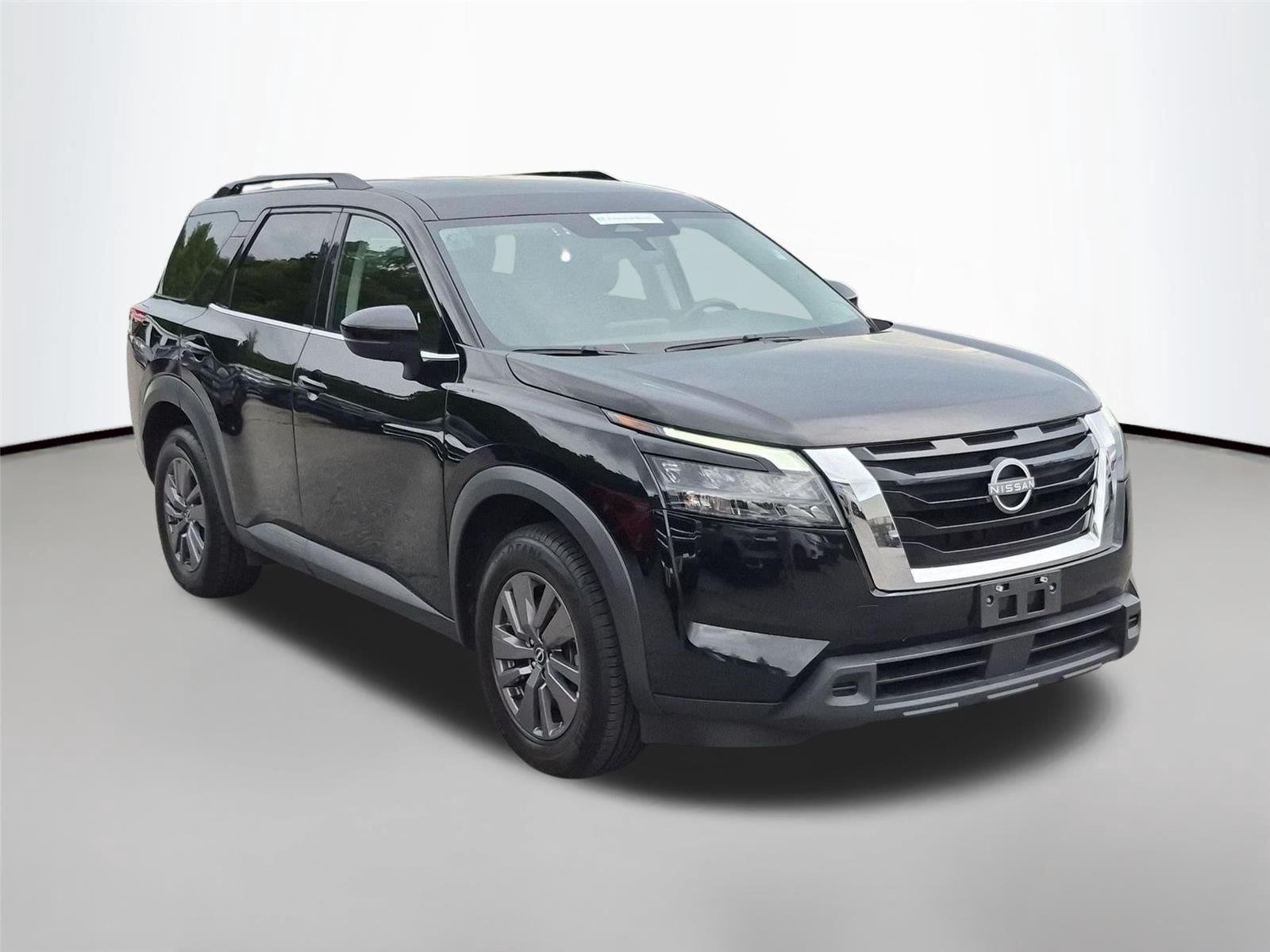 Used 2024 Super Black Nissan SV image 7
