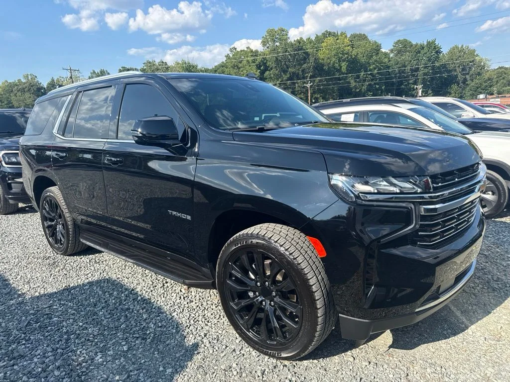 Used 2022 Black Chevrolet LT image 2