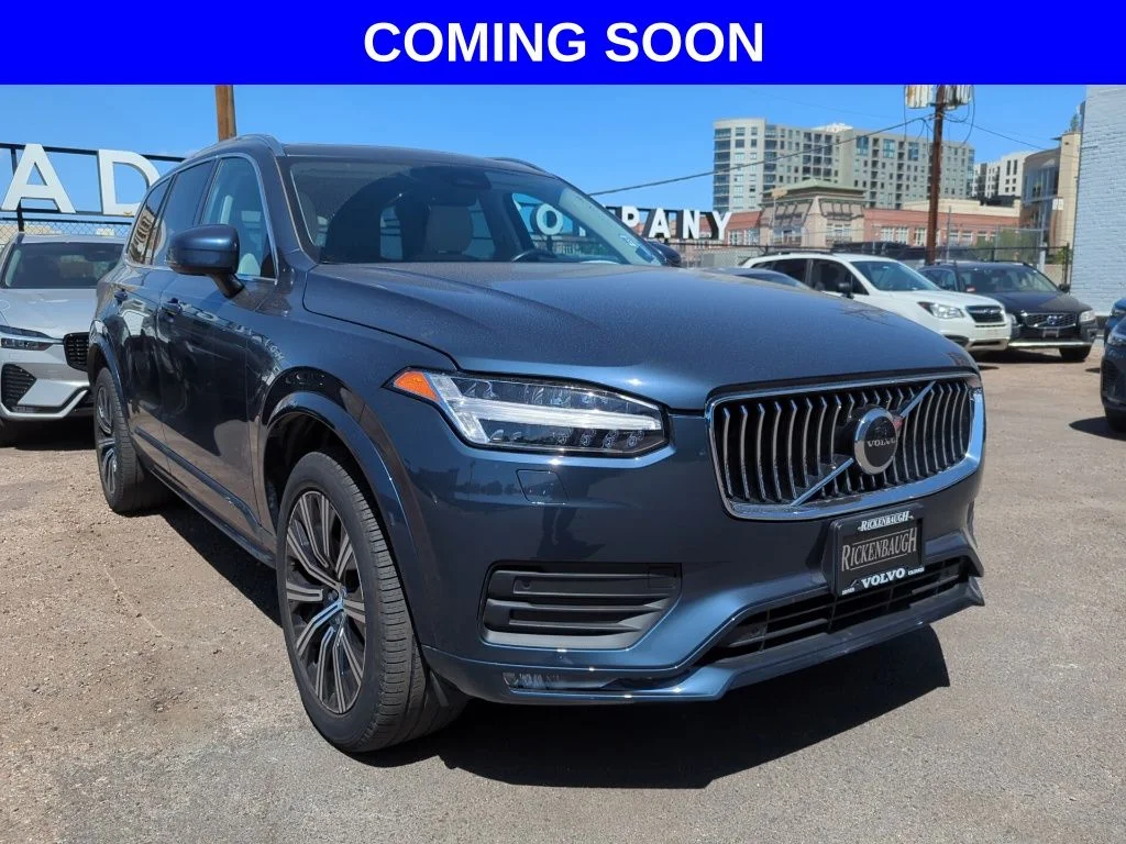 2023 Volvo XC90 B5 Core 4WD's photo