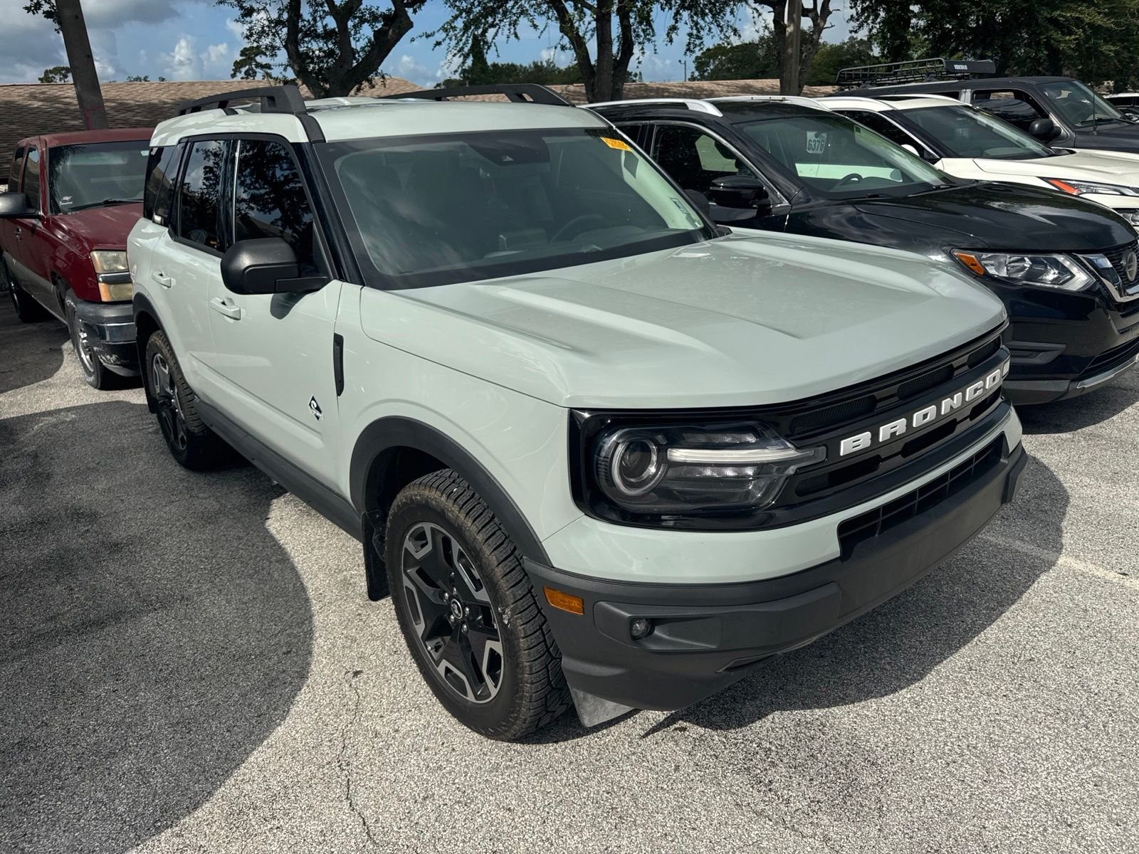 Used 2023 Green Ford Outer Banks image 4